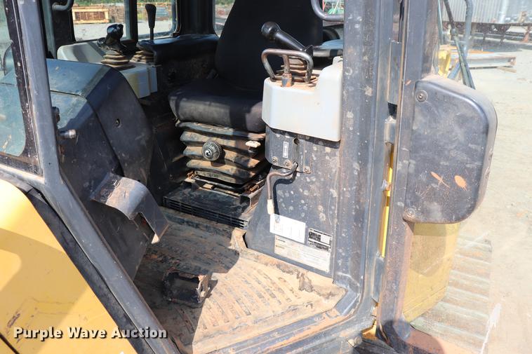 image for item ED9524 2008 Komatsu D51EX-22 dozer