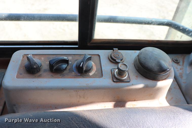 image for item ED9524 2008 Komatsu D51EX-22 dozer