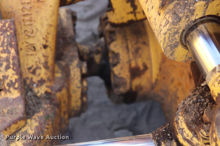 image for item ED9524 2008 Komatsu D51EX-22 dozer