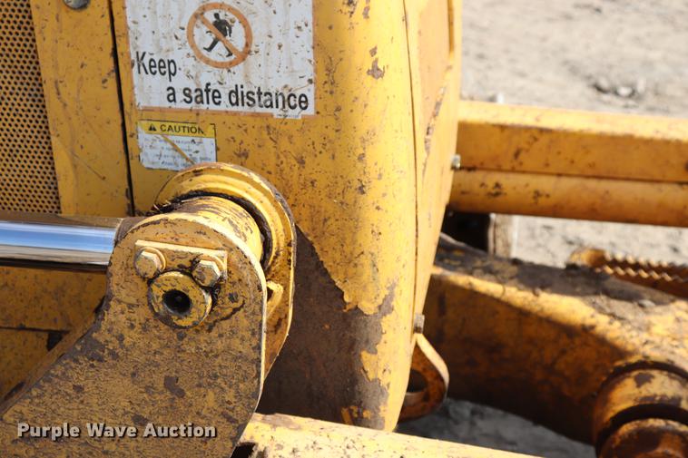 image for item ED9524 2008 Komatsu D51EX-22 dozer