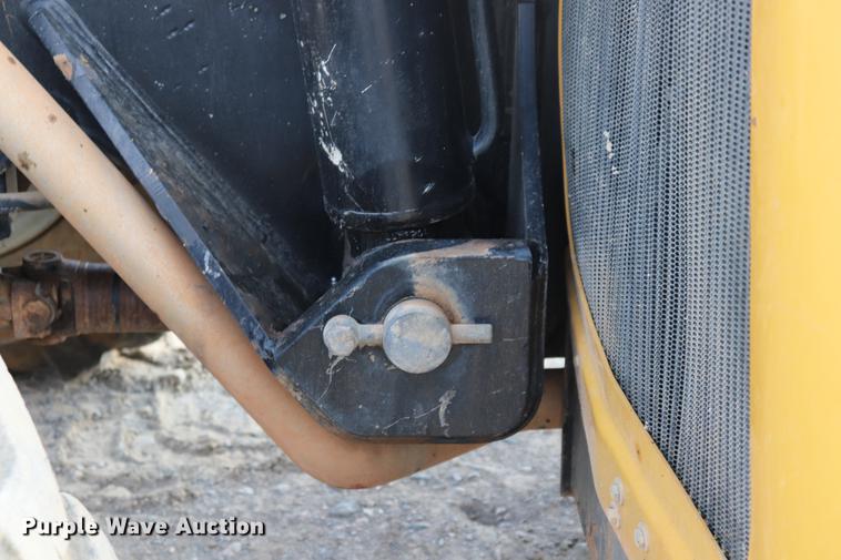 image for item ED9525 2007 Caterpillar TL1055 telehandler