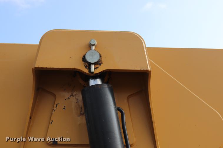 image for item ED9525 2007 Caterpillar TL1055 telehandler