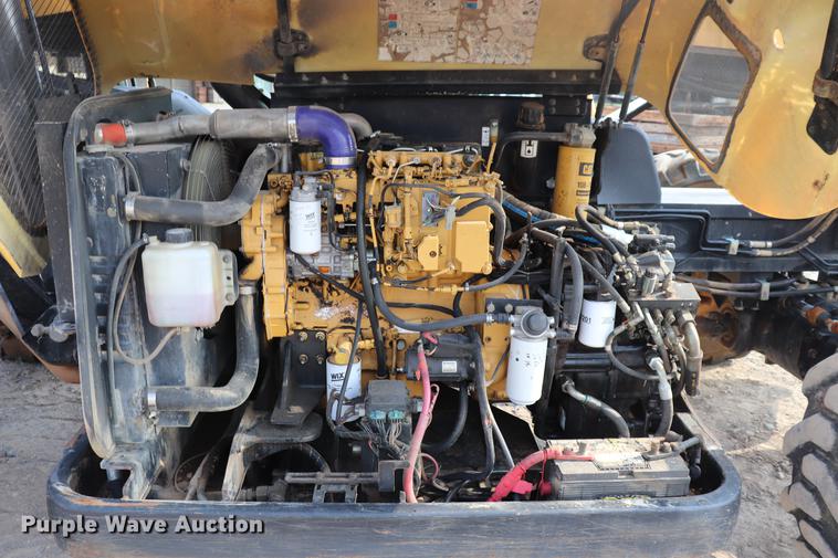 image for item ED9525 2007 Caterpillar TL1055 telehandler