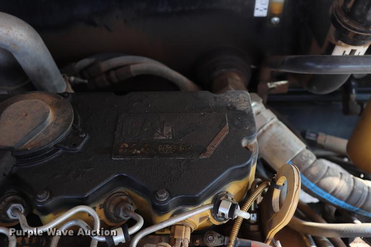 image for item ED9525 2007 Caterpillar TL1055 telehandler