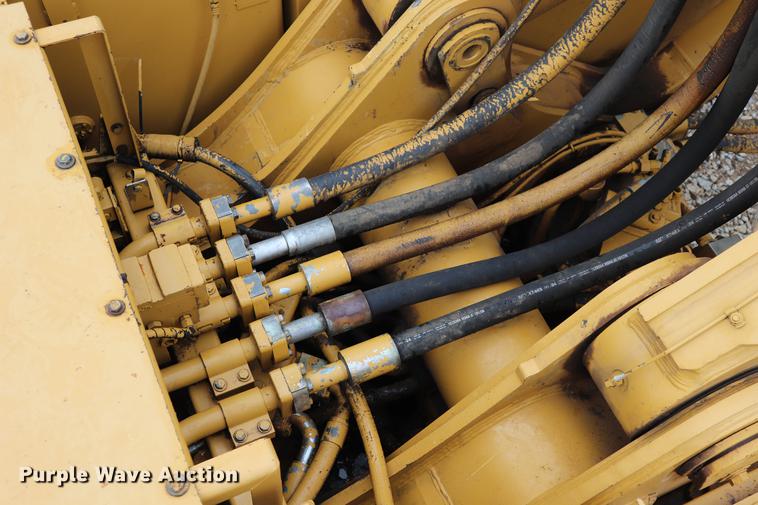 image for item ED9539 2000 Caterpillar 375L excavator