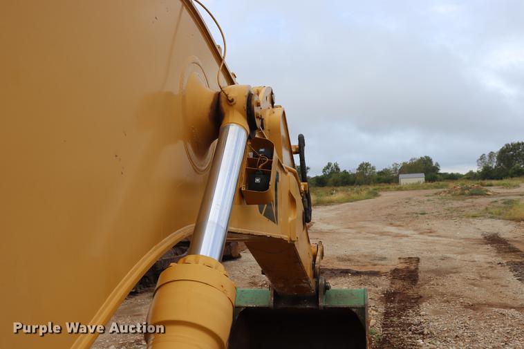 image for item ED9539 2000 Caterpillar 375L excavator