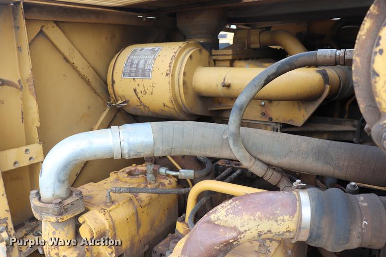 image for item ED9540 1988 Caterpillar 245B excavator