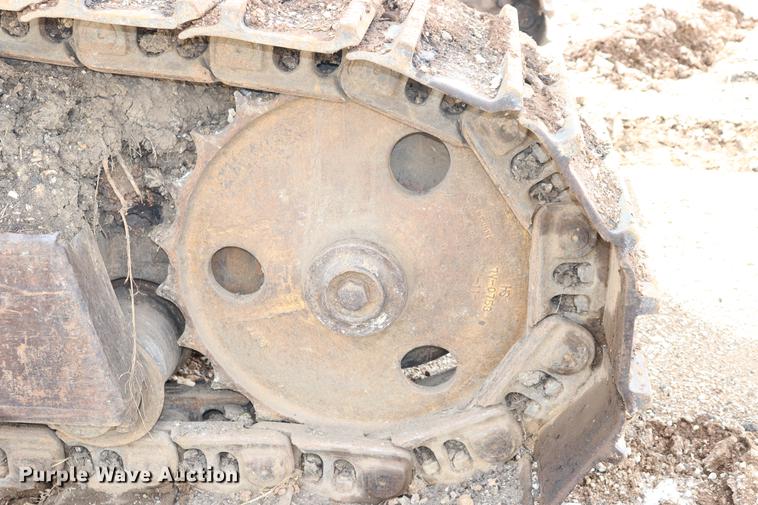 image for item ED9540 1988 Caterpillar 245B excavator