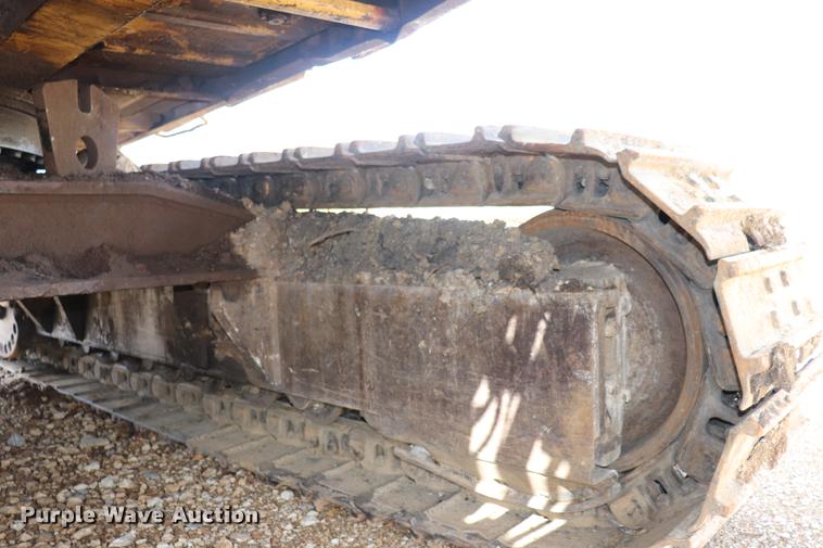 image for item ED9540 1988 Caterpillar 245B excavator