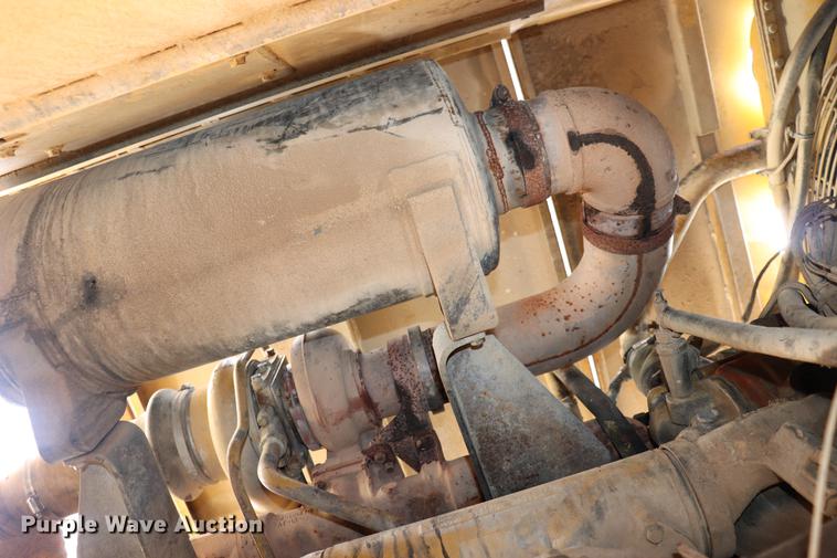 image for item ED9540 1988 Caterpillar 245B excavator