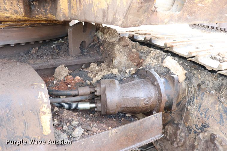 image for item ED9540 1988 Caterpillar 245B excavator