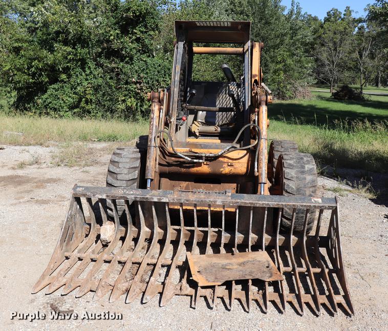 image for item ED9541 Case 445 skid steer