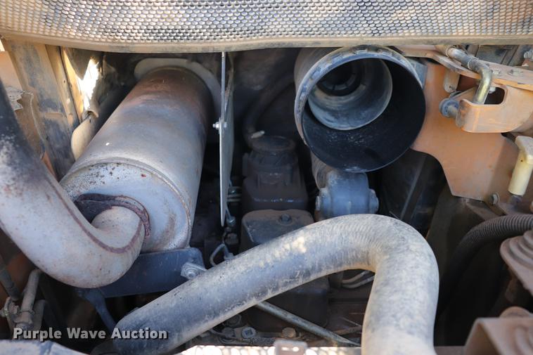 image for item ED9541 Case 445 skid steer