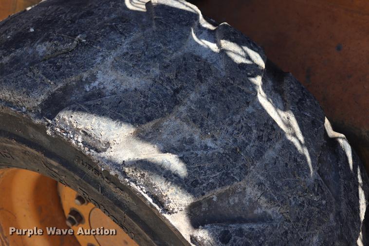 image for item ED9541 Case 445 skid steer