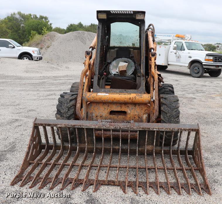 image for item ED9542 Case 450 skid steer