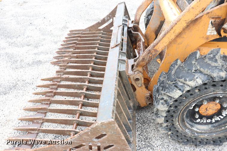 image for item ED9542 Case 450 skid steer