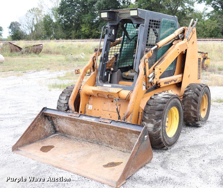 image for item ED9546 Case 90XT skid steer