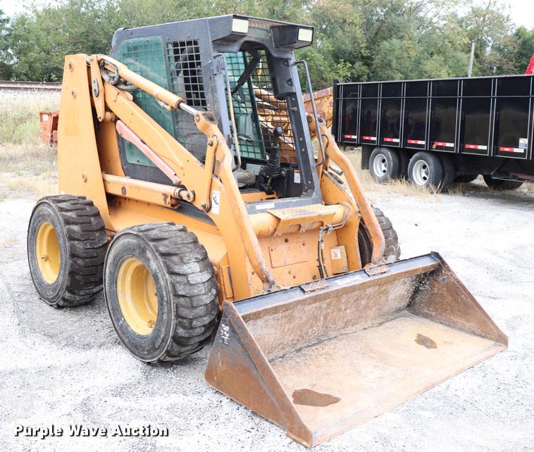image for item ED9546 Case 90XT skid steer