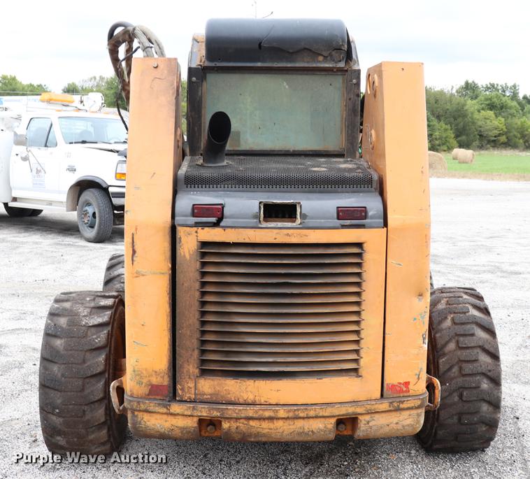 image for item ED9546 Case 90XT skid steer