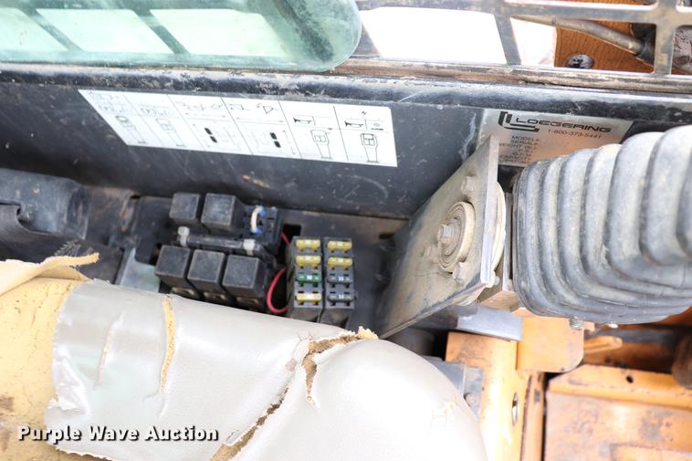 image for item ED9546 Case 90XT skid steer