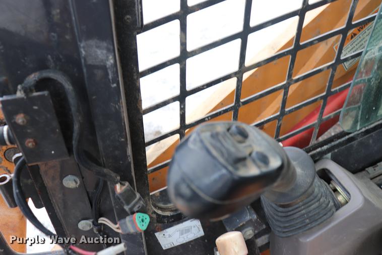 image for item ED9546 Case 90XT skid steer