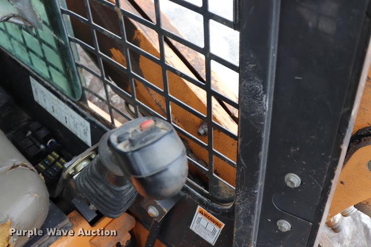 image for item ED9546 Case 90XT skid steer