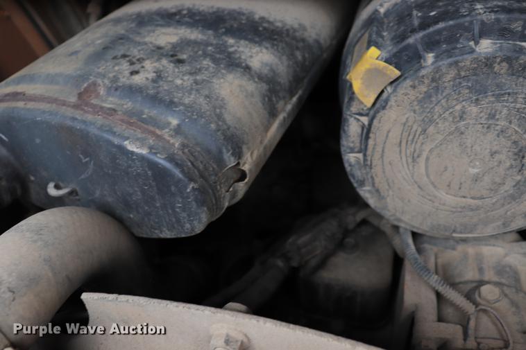 image for item ED9546 Case 90XT skid steer