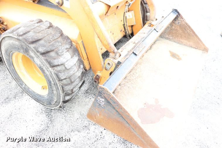 image for item ED9546 Case 90XT skid steer