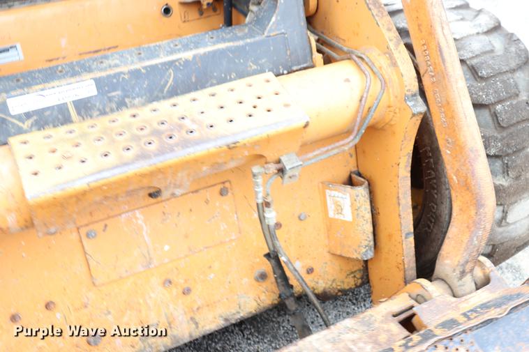 image for item ED9546 Case 90XT skid steer