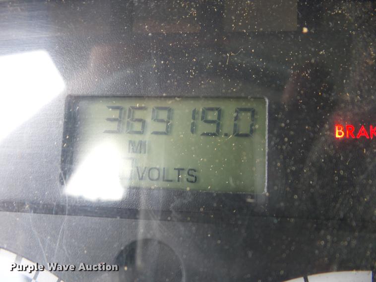 image for item J8595 2008 Freightliner Business Class M2 bucket truck