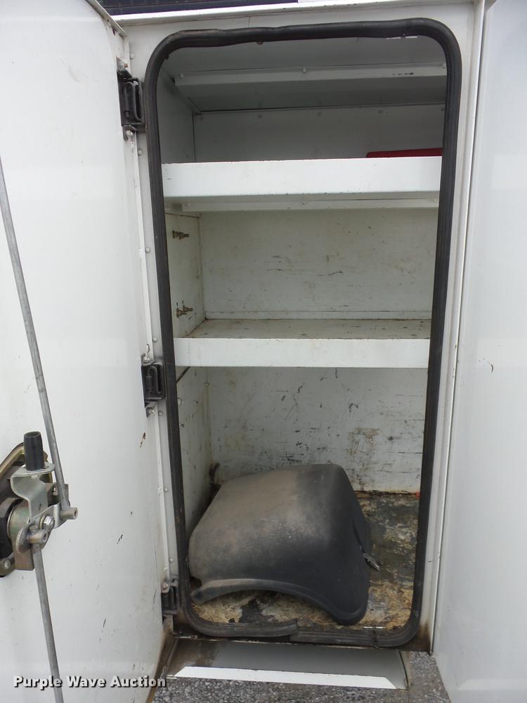 image for item J8595 2008 Freightliner Business Class M2 bucket truck