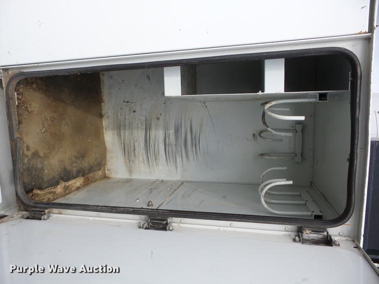 image for item J8595 2008 Freightliner Business Class M2 bucket truck