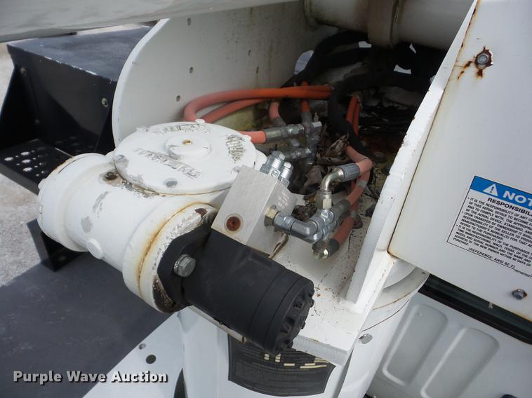 image for item J8595 2008 Freightliner Business Class M2 bucket truck