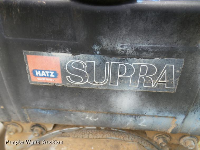 image for item K1769 1998 DPU 6055 vibratory plate compactor