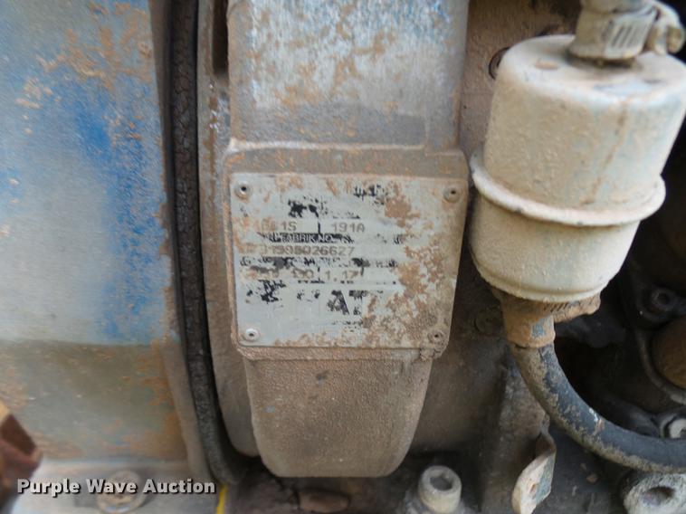 image for item K1769 1998 DPU 6055 vibratory plate compactor