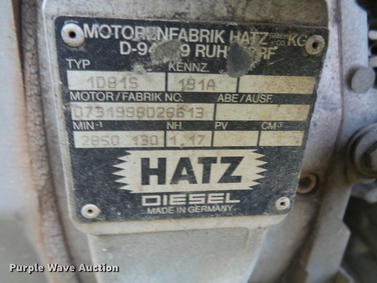 image for item K1771 1998 DPU 6055 vibratory plate compactor