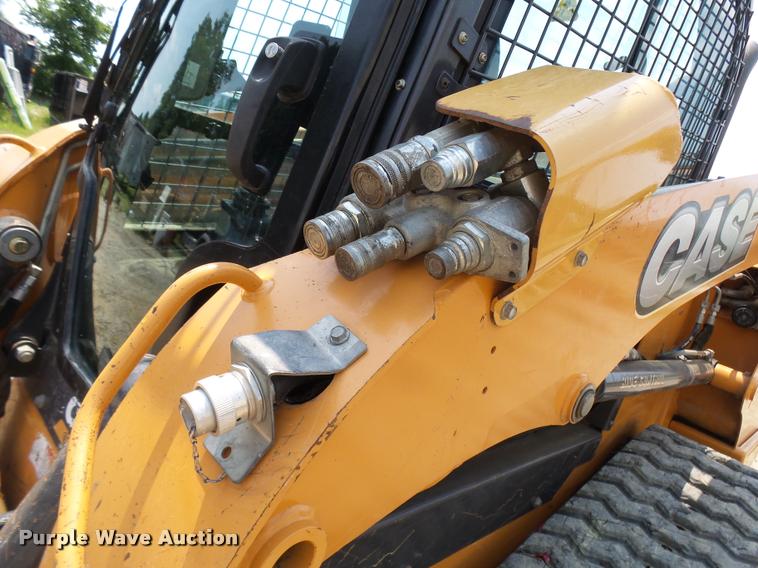 image for item K1851 2011 Case TR320 skid steer