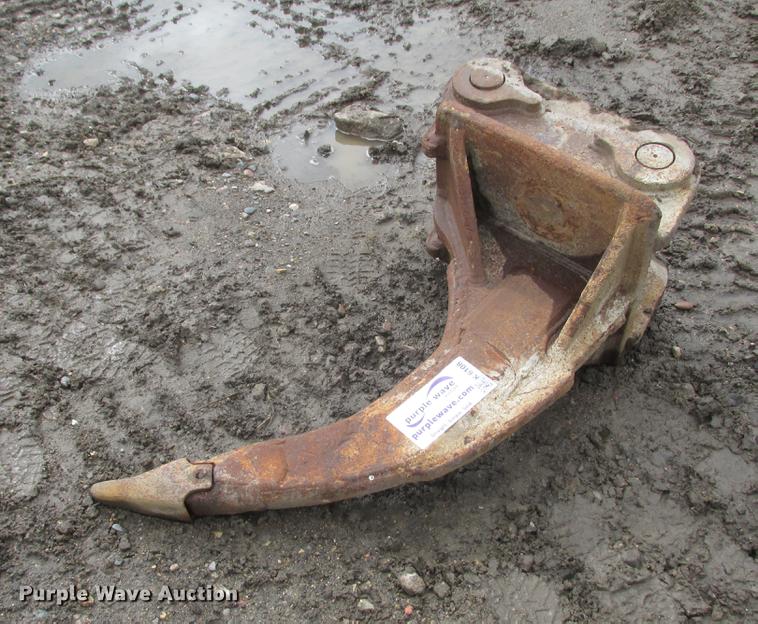 image for item K6108 Excavator ripper