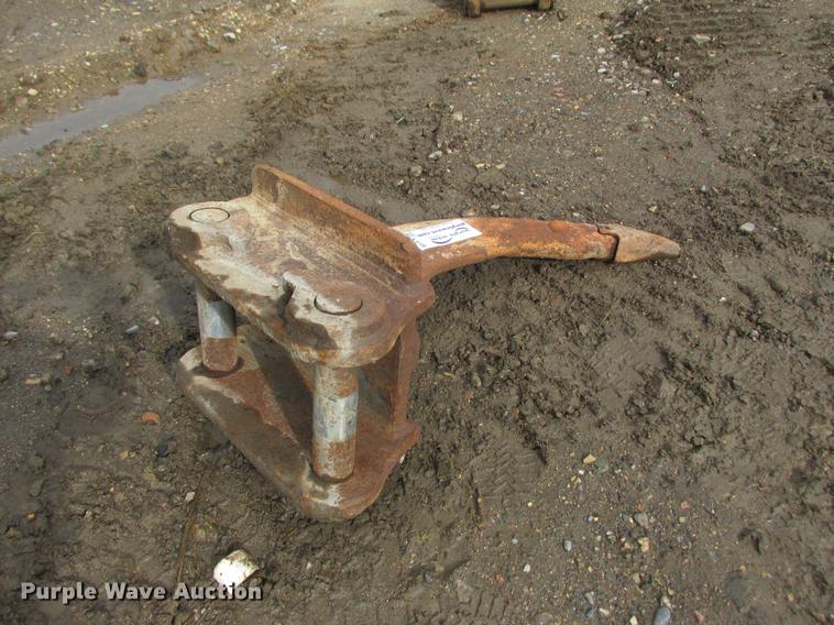 image for item K6108 Excavator ripper