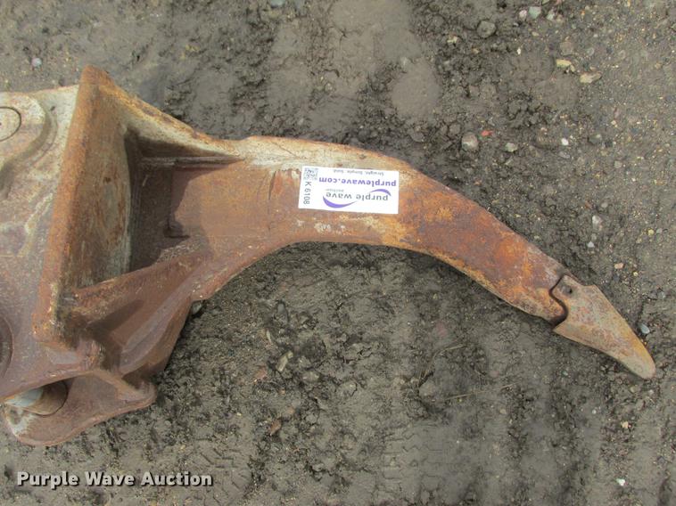 image for item K6108 Excavator ripper