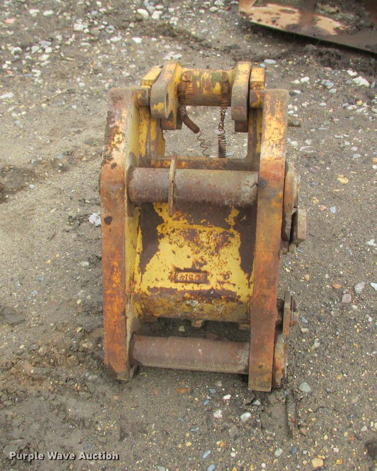 image for item K6109 Excavator quick attach