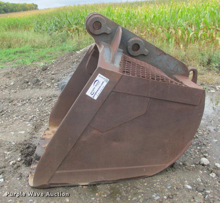 image for item K6110 EBI excavator sand bucket