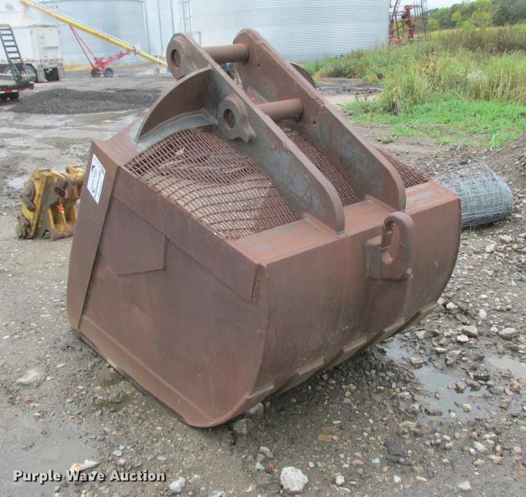 image for item K6110 EBI excavator sand bucket