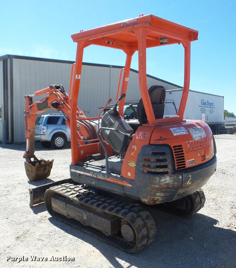 image for item K6367 2000 Kubota KX61-2 mini excavator