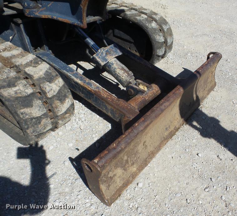 image for item K6367 2000 Kubota KX61-2 mini excavator