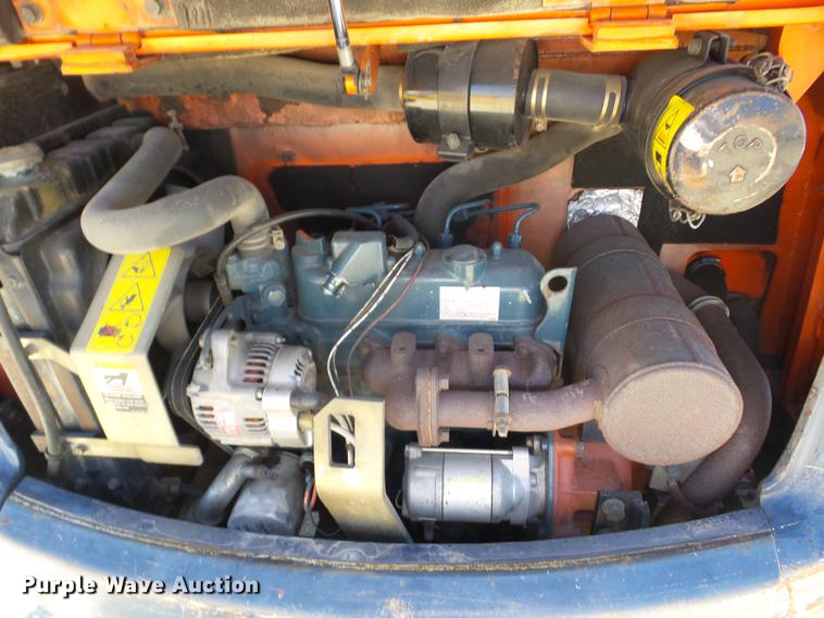 image for item K6367 2000 Kubota KX61-2 mini excavator