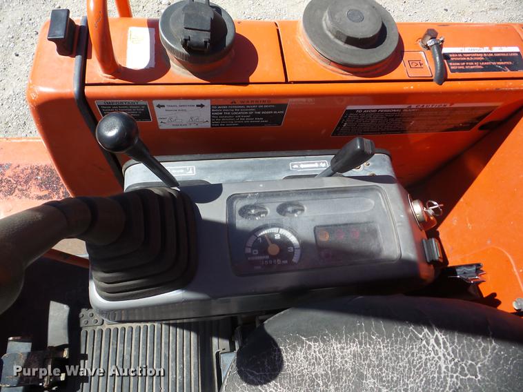 image for item K6367 2000 Kubota KX61-2 mini excavator