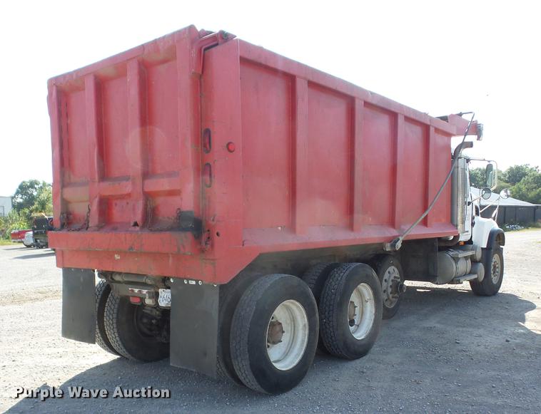 image for item K6398 2007 Mack CV713 Granite dump truck