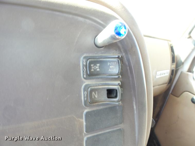 image for item K6398 2007 Mack CV713 Granite dump truck