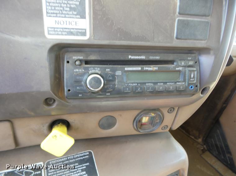 image for item K6398 2007 Mack CV713 Granite dump truck